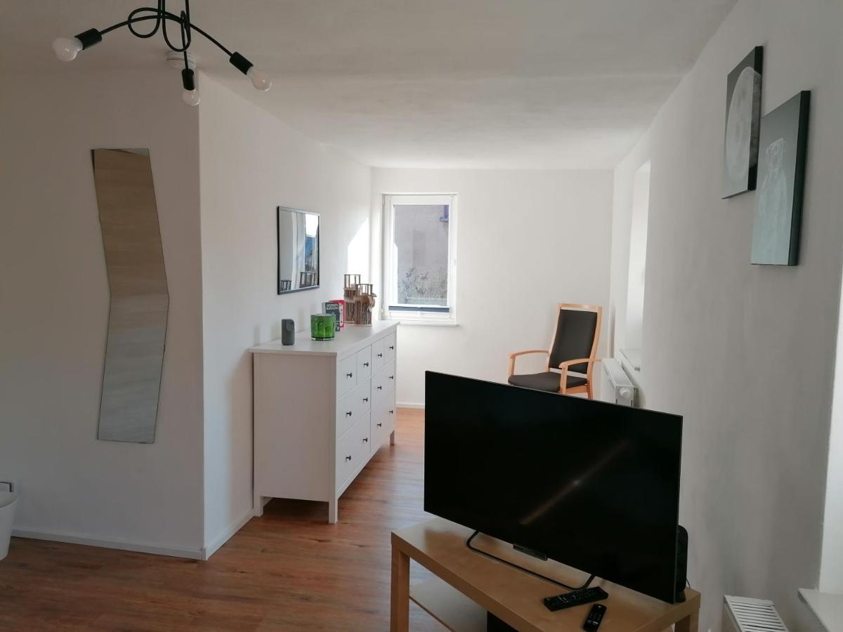 Fewo Im Lehm-Fachwerkhaus Erfurt Mit 3 Einzelnen Schlafzimmern Je Mit Tv Eksteriør bilde
