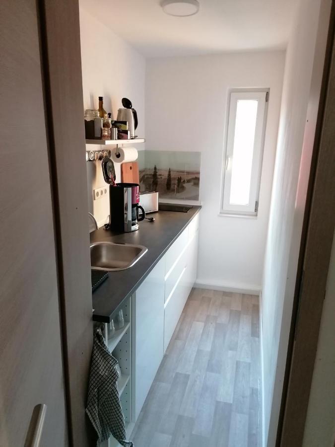 Fewo Im Lehm-Fachwerkhaus Erfurt Mit 3 Einzelnen Schlafzimmern Je Mit Tv Eksteriør bilde